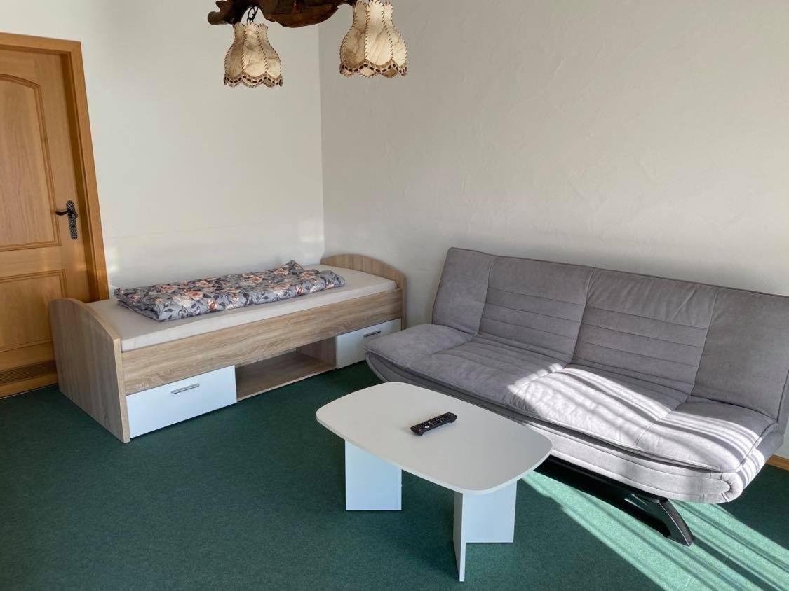 Fam M&H Schoene 2 Zimmer Ferienwohnung In Wangen Stadtmitte Wangen im Allgäu Exteriör bild